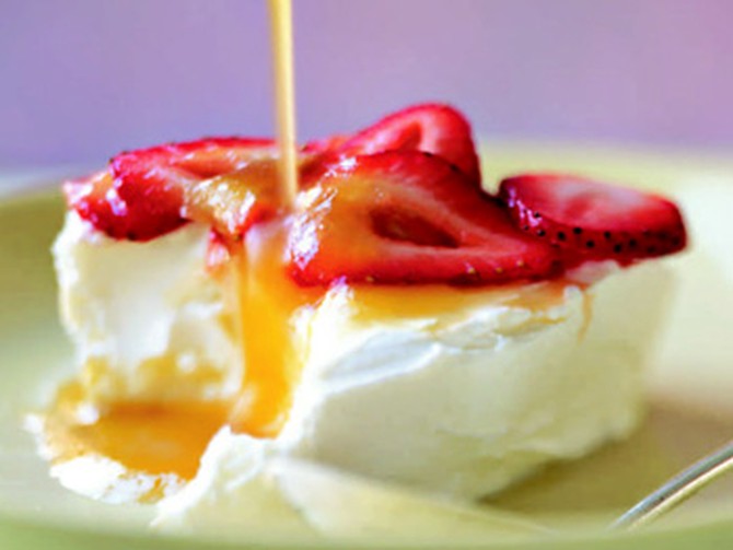 Yogurt "Cheesecake" with Strawberries and Pineapple Syrup