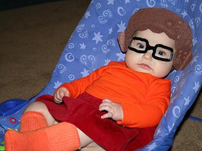Rachel's daughter dressed as Velma.