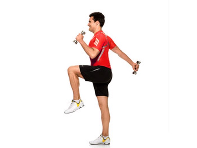 Tricep moves with knee raises