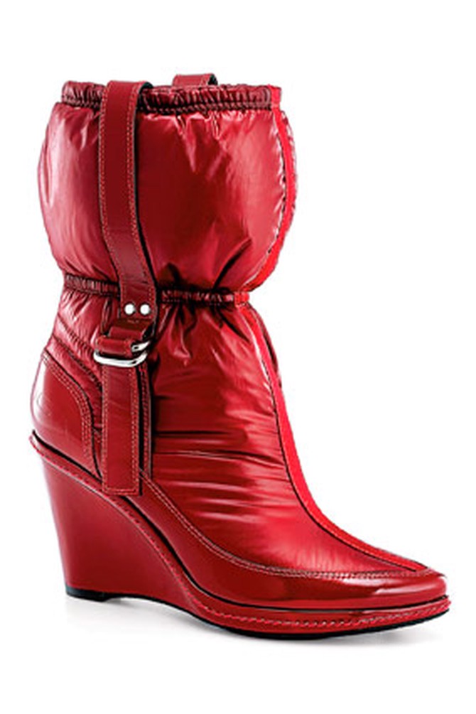 Wedge boots