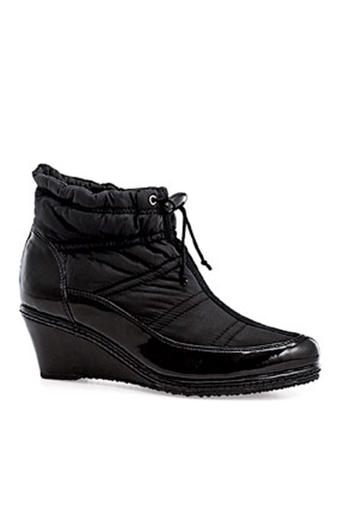Modish ankle boot