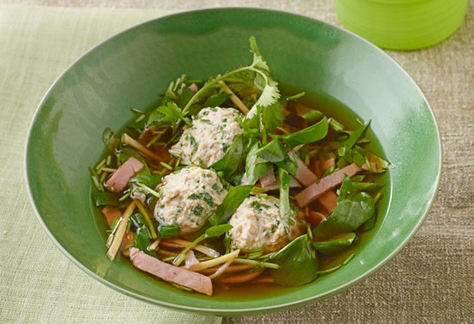 Chicken and Watercress Soup with Ginger and Smoked Ham