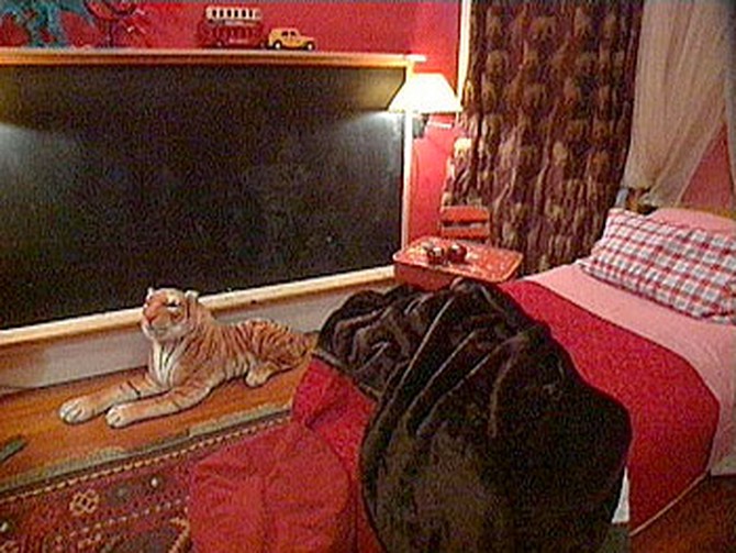 Celia Tejada included a chalkboard wall in her kids' bedroom.