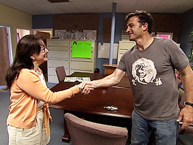 Stephen meets the director of the women's shelter.