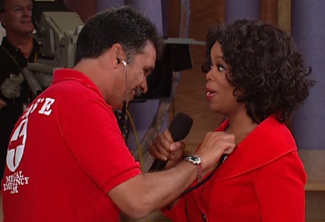 Oprah gets heart checked by EMTs for excitement