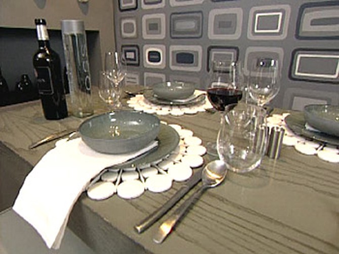 Colin Cowie's elegant table setting
