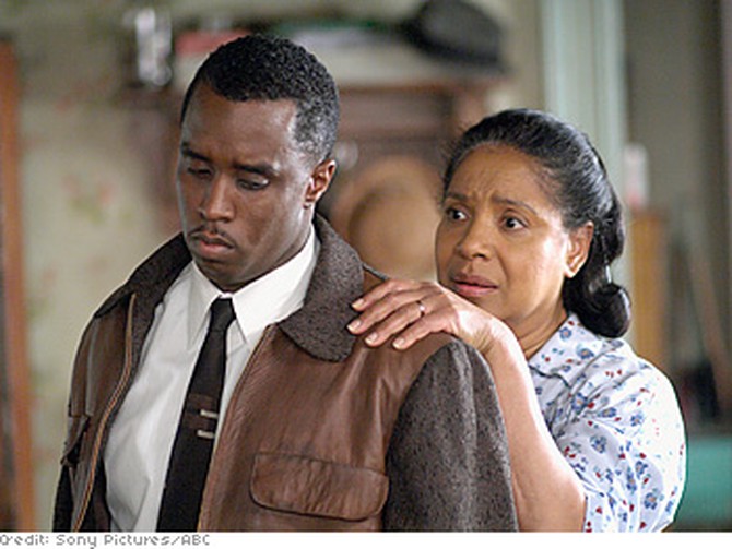 Phylicia Rashad and Sean Combs star in 'A Raisin in the Sun.'