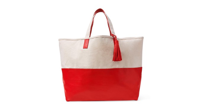 This Oprah-loved Weekender Bag Is on Sale
