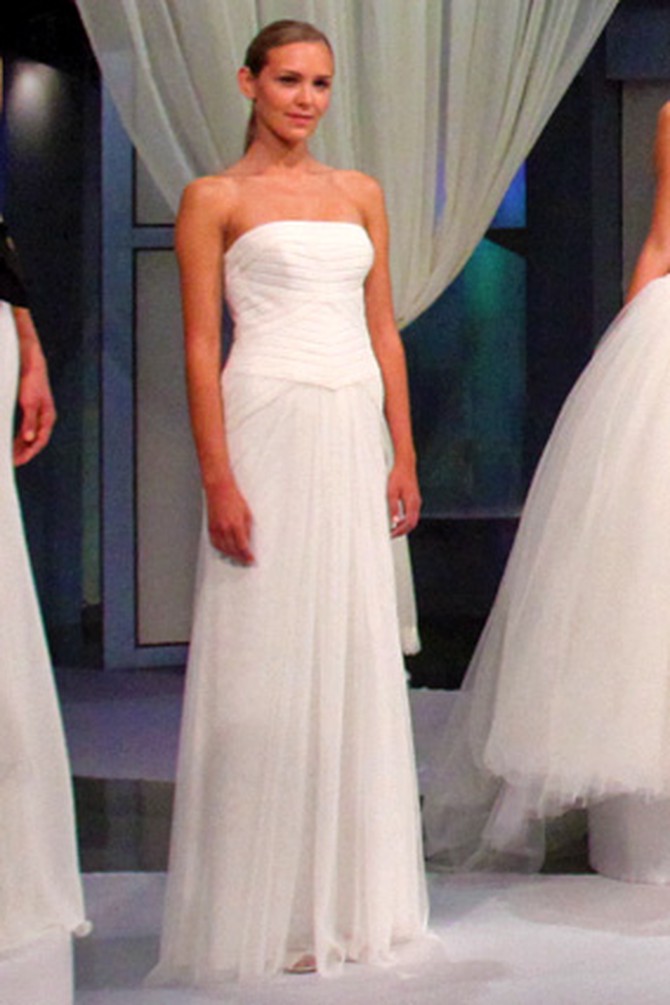 Great Vera Wang Stephanie Wedding Dress in the year 2023 Check it out now 