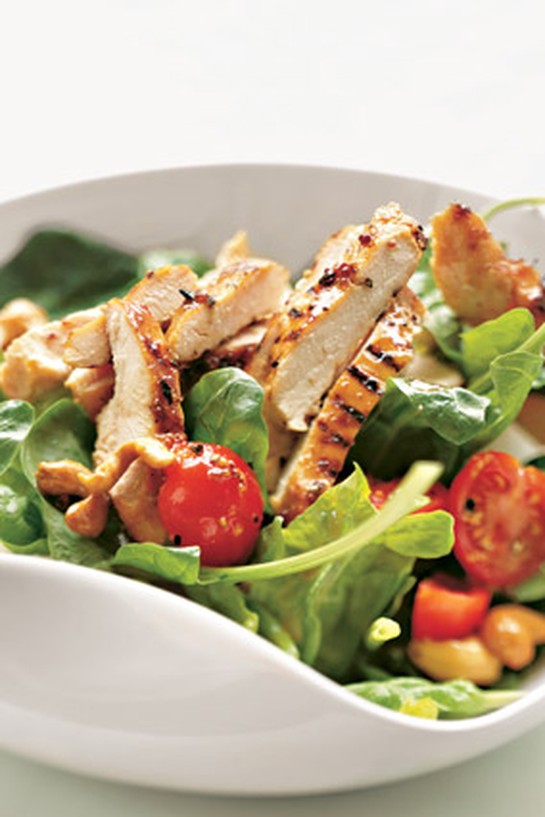 Grilled Chicken, Spinach and Cashew Salad with Honey Mustard Dressing
