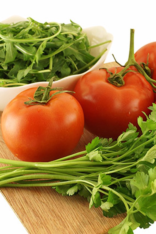 Arugula, vine tomatoes and parsley