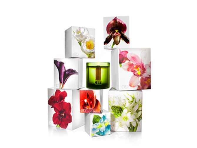 Floral candles from DaynaDecker.com
