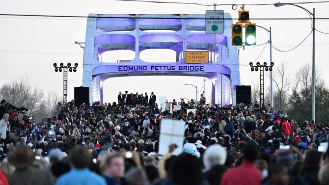 Crowd in front of the Edmund Pettus Bridge on January 18, 2015