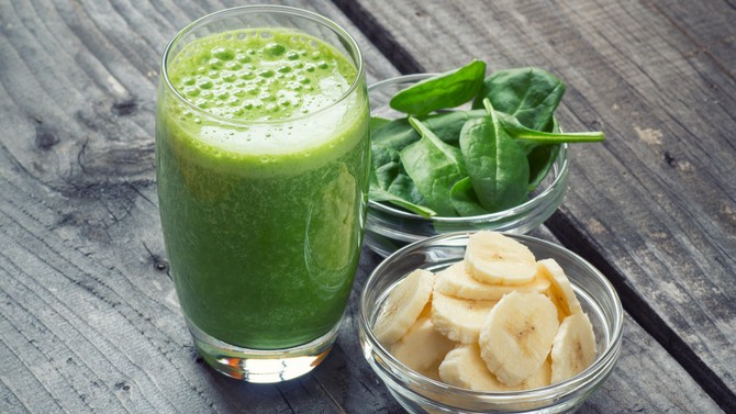 Bananas in green smoothies