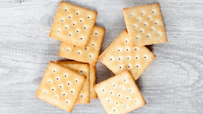 crackers worst foods for brain