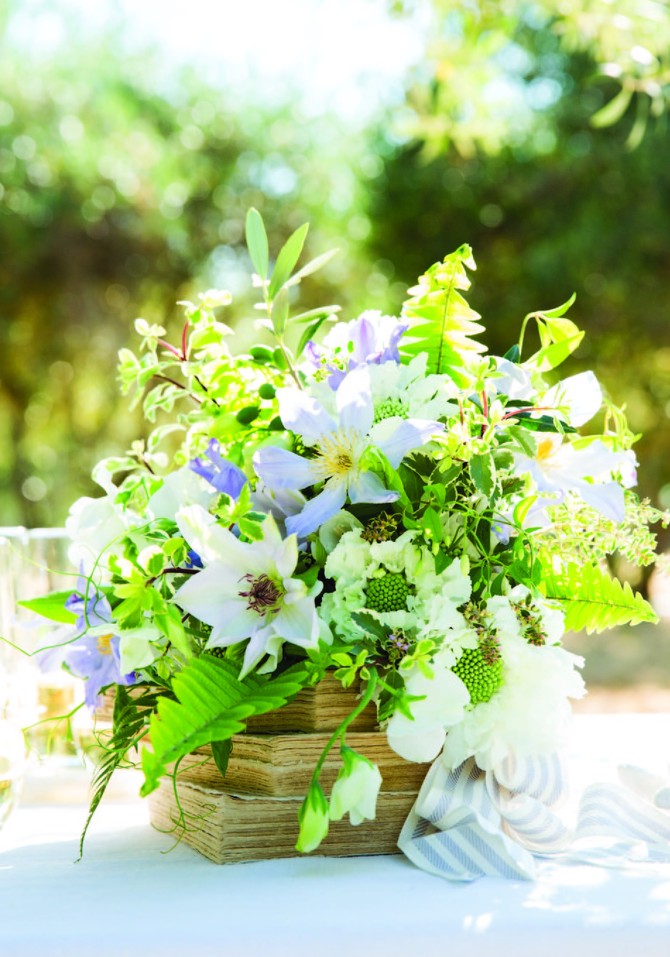 wedding bouquet green and lavendar