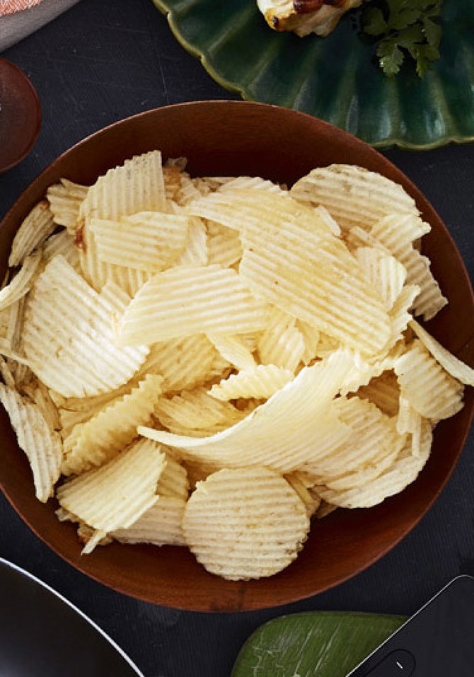 spiced potato chips