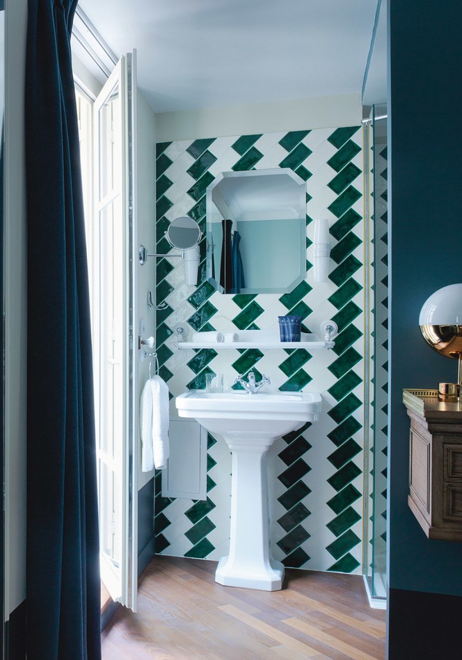 new way to do subway tile in the bathroom