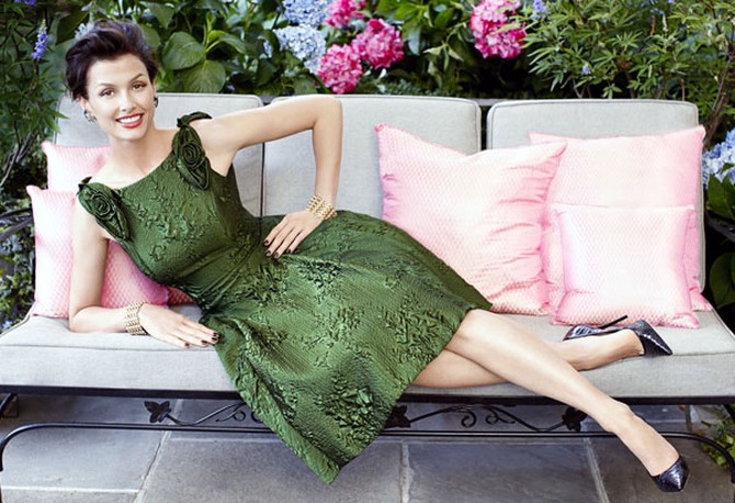 Bridget Moynahan - green dress