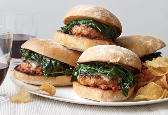 sausage spinach burgers