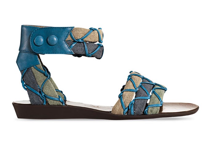 ankle-wrapping sandals