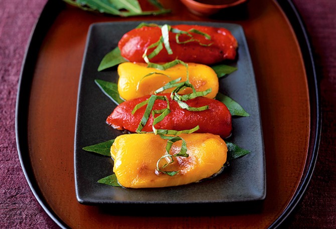 Grilled Peppers with Bay Leaves Recipe