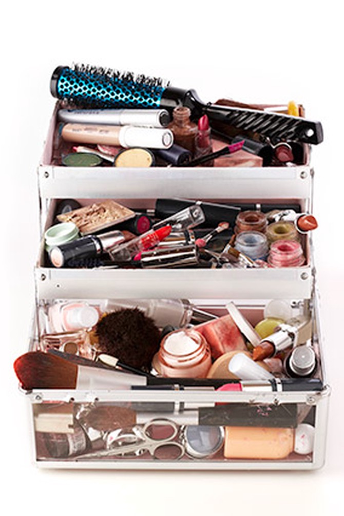 disorganized makeup