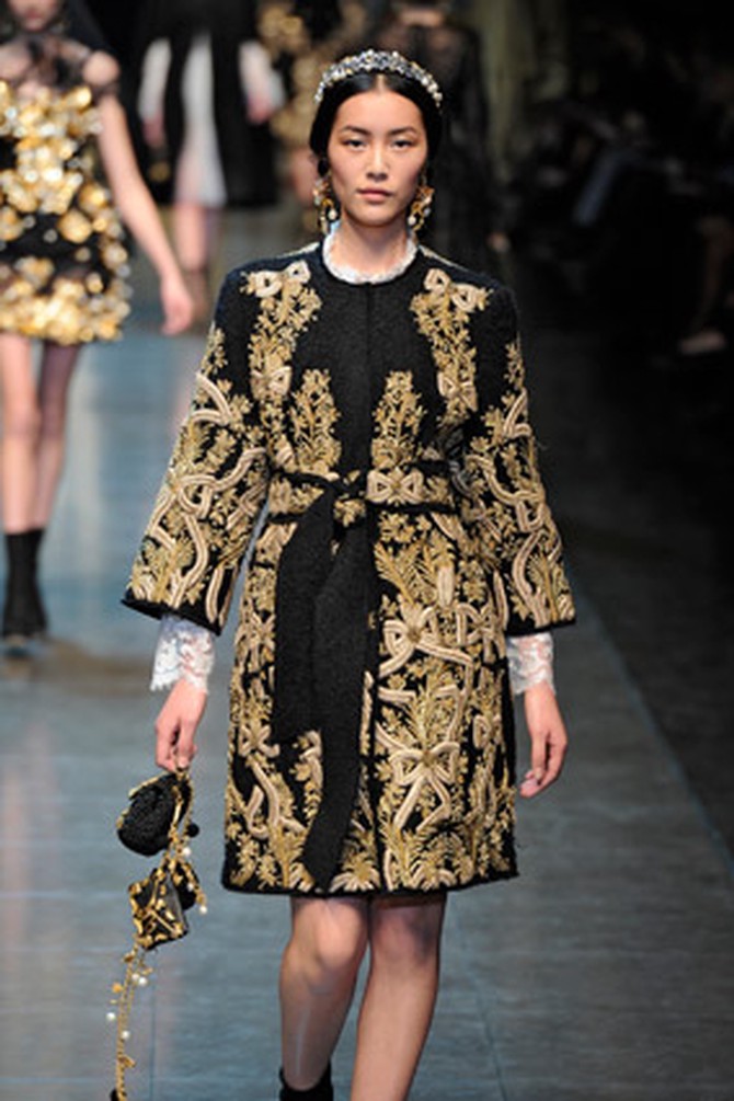 Dolce & Gabbana baroque runway look