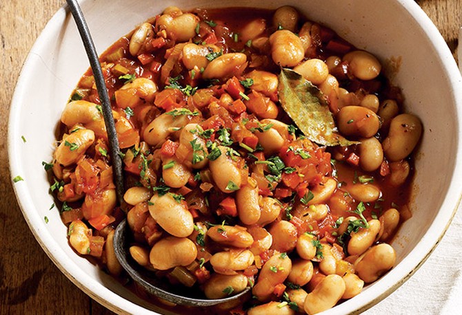 slow cooked beans