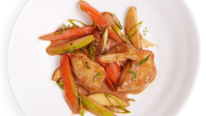 Chicken with Apples and Carrots