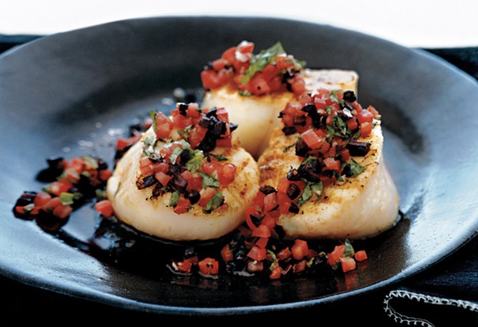 Grilled Sea Scallops with Tomato-Black Olive Vinaigrette and Potatoes