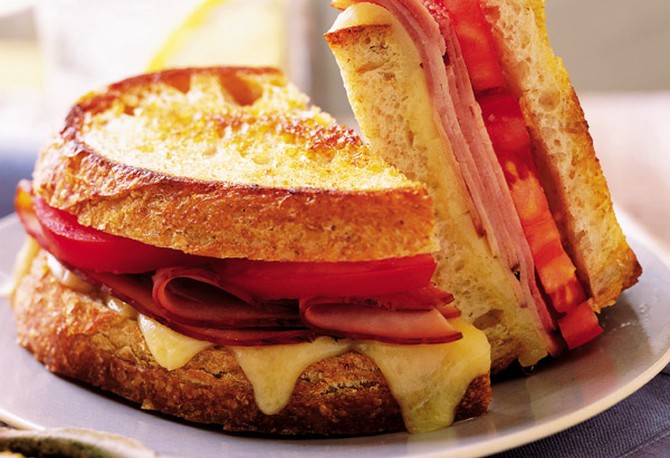Grilled Cheese with Smoked Ham