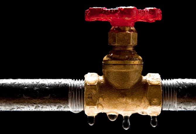 Dripping water valve