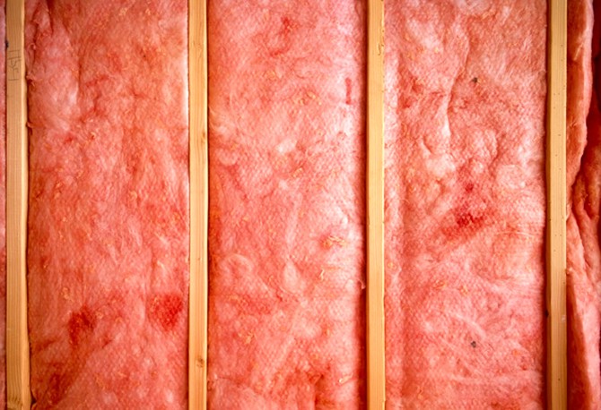Wall with insulation