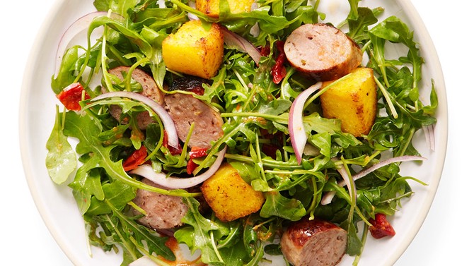 Arugula Salad with Sun-Dried Tomatoes and Polenta Croutons