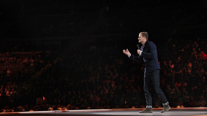 Rob Bell addressing audience at the Palace of Auburn Hills
