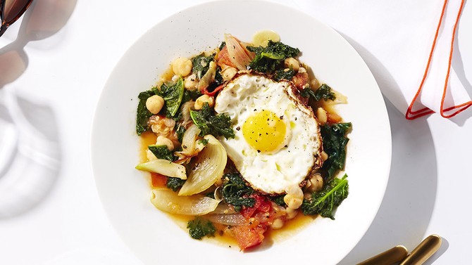 kale, chickpea and tomato stew