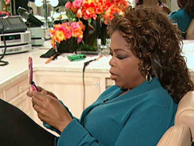 Oprah texts the Big Givers.