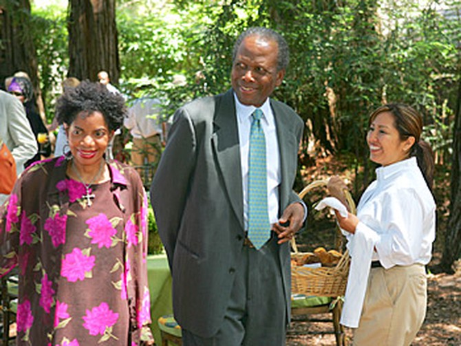 Melba Moore and Sidney Poitier. Copyright 2005, Harpo Productions, Inc./George Burns & Bob Davis. All rights reserved.