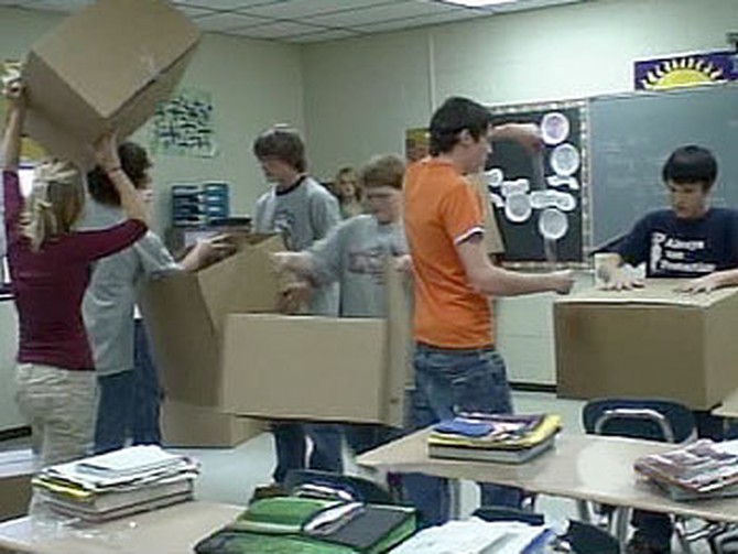 Students make boxes