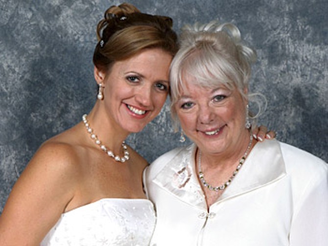 Jennifer Fontana and her mother