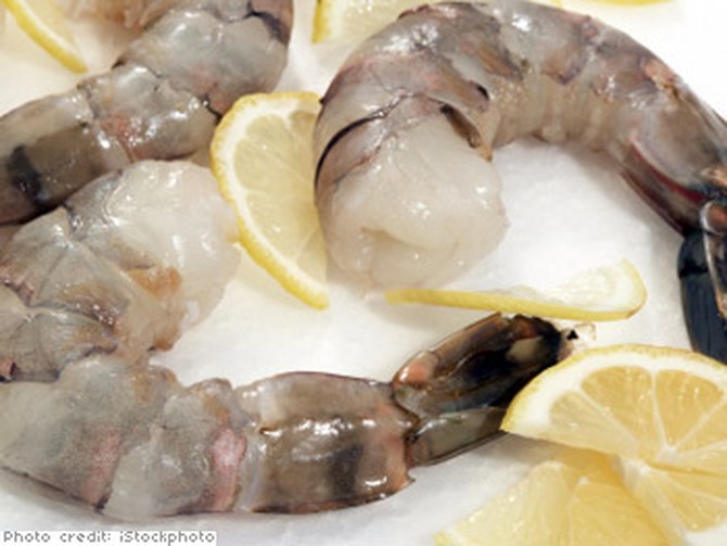 How to peel and de-vein shrimp