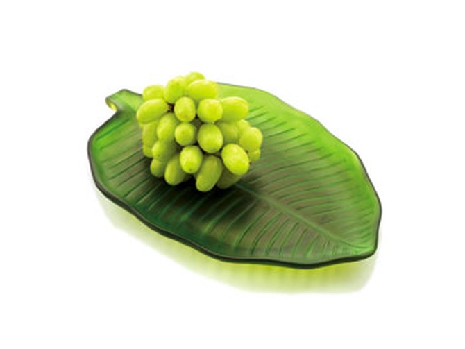 Decor O at Home List: Natura Banana-Leaf Platter
