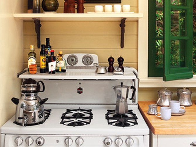 Pam Shamshiri edits her new kitchen into a comfortable, skylit room.