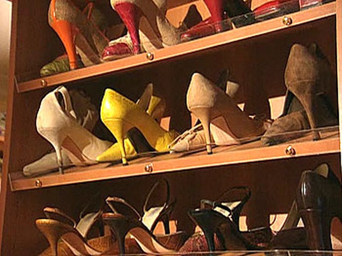 Organize shoes to see heel height