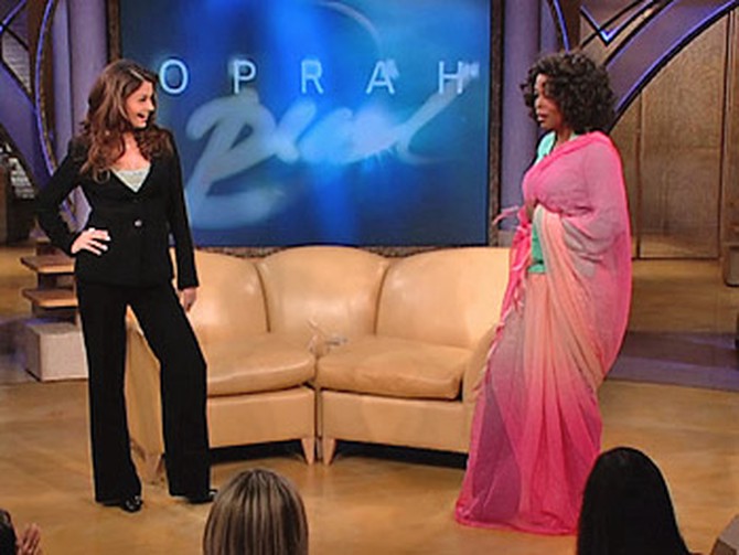 Aishwarya Rai dresses Oprah in a sari