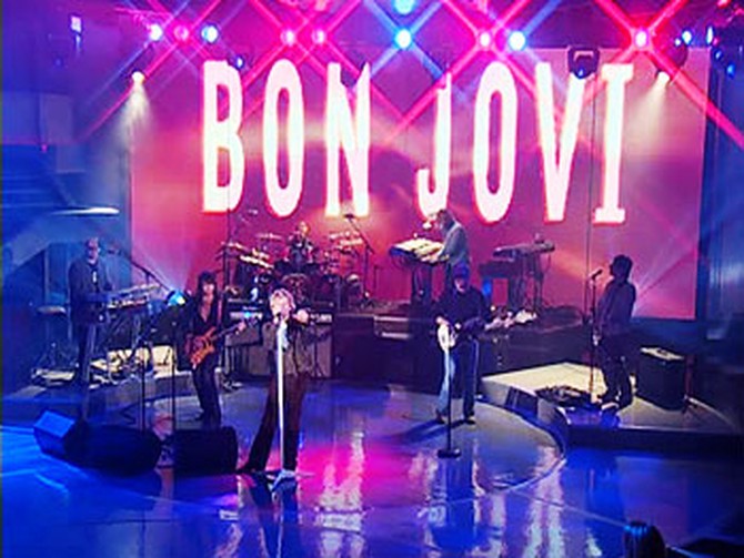 Bon Jovi rocks out
