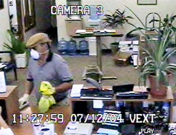 A surveillance photo of William's robbery