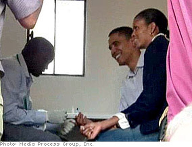 Barack and his wife Michelle take an HIV/AIDS test.