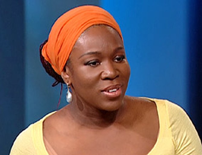 India.Arie's song 'I Am Not My Hair' inspires women.